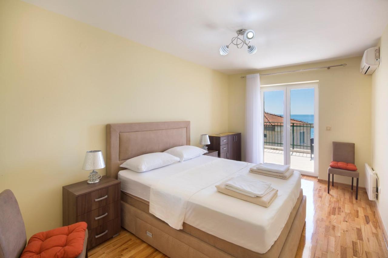 Family Apartment With Sea View Sveti Stefan Budva Exteriör bild